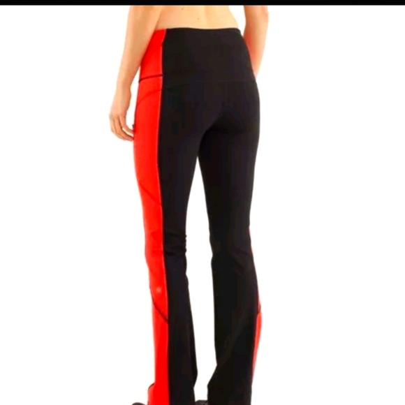 Lululemon Run Ice Queen Black/Red Pant size 6 - Picture 3 of 6